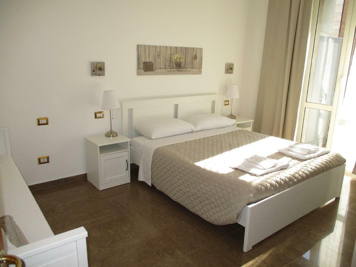 Interno Dieci Rome Exterior photo