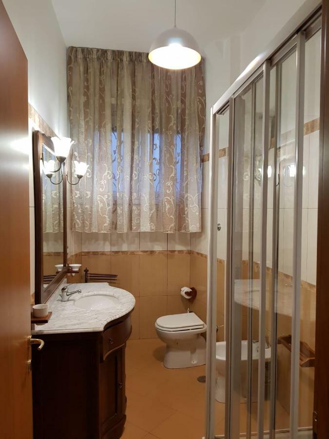 Interno Dieci Rome Exterior photo